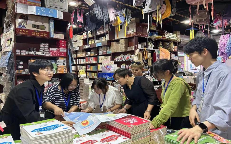 經開區自然資源和規劃分局 加強監督檢查，規范使用地圖，一點都不能錯